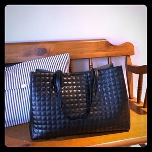 Banana Republic XL black leather tote bag